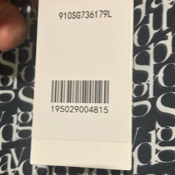 Sprayground Limited Edition - Never Produced Again - The Journey Begins Collar T - Picture 9 of 9